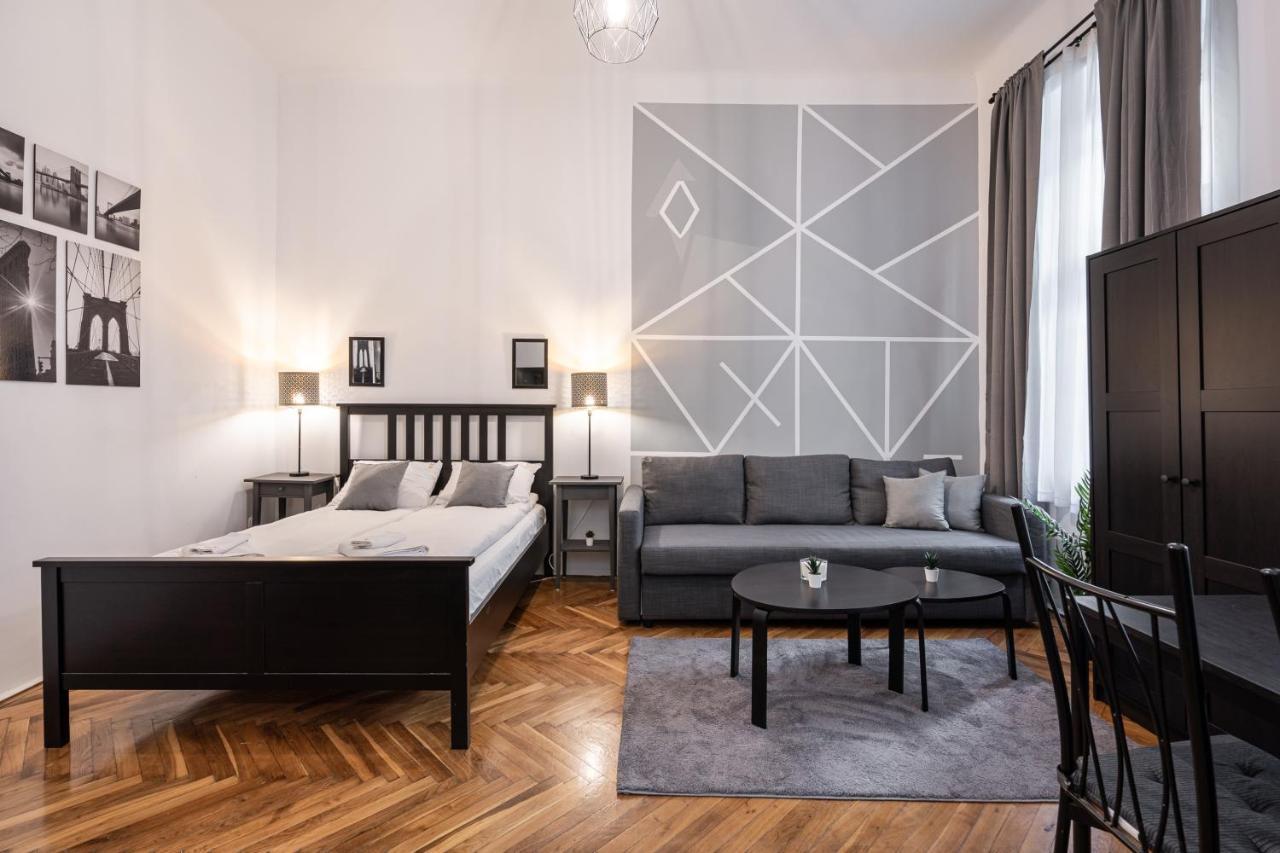B8 - Grand Boulevard Cozy Apartment - Best Location By Bqa Budapest Kültér fotó